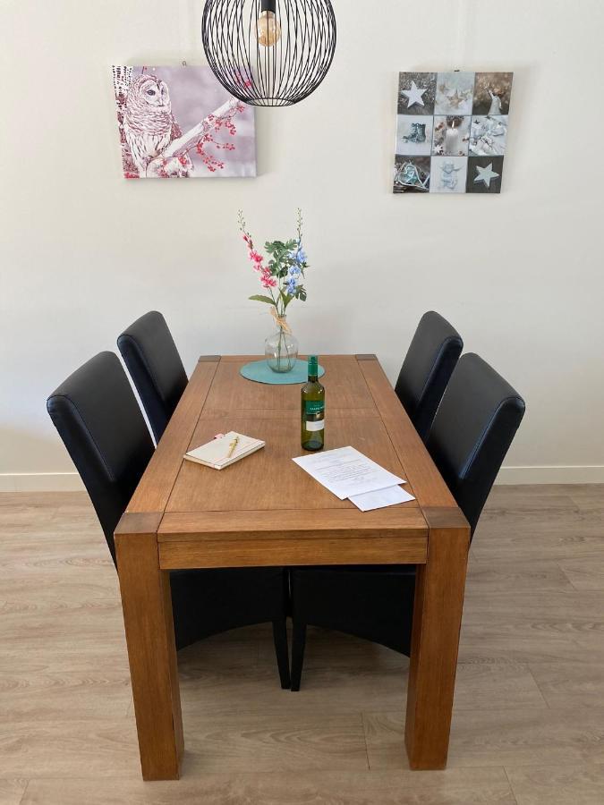 Apartment Rustig Gelegen Recreatiewoning In Zeeland *
